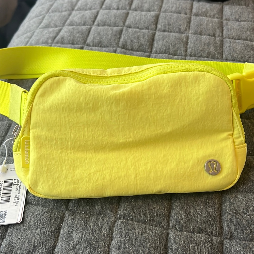 Lululemon Neon Yellow Everywhere Belt Bag